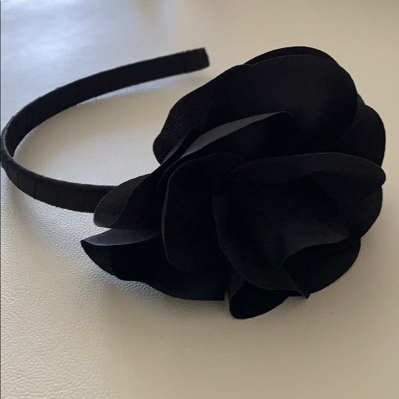 Black Floral Headband - Picture 3 of 3